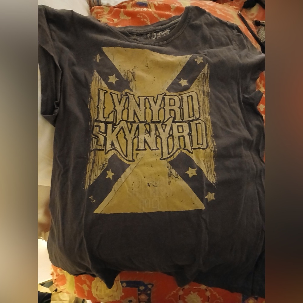Vintage Lynyrd Skynyrd Graphic T-Shirt